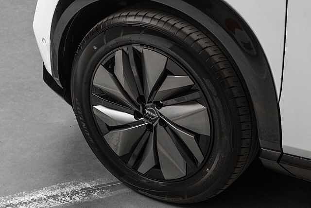 Nissan Ariya e4ORCE Evolve 87kWt