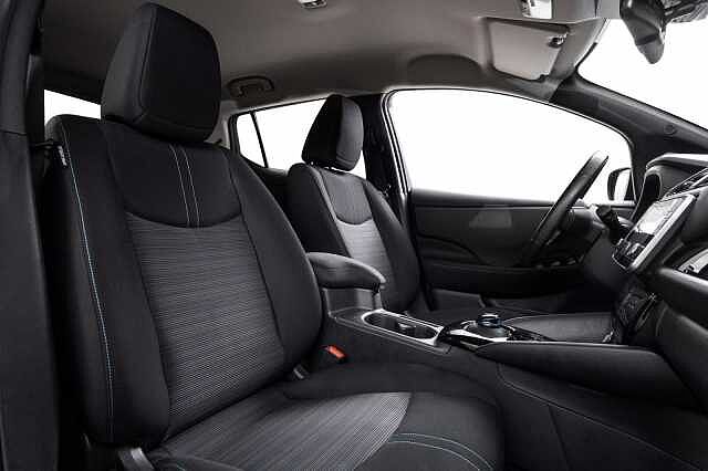 Nissan Leaf 39kWh N-Connecta