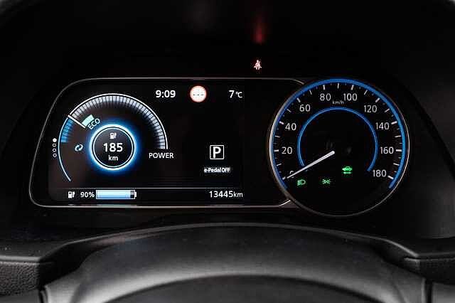 Nissan Leaf 39kWh Acenta