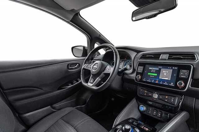 Nissan Leaf 39kWh N-Connecta