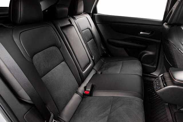 Nissan Ariya e4ORCE Evolve 87kWt 19 Ceramic