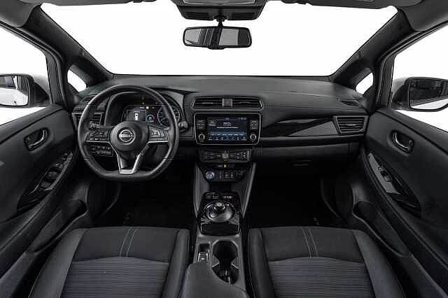 Nissan Leaf 39kWh N-Connecta