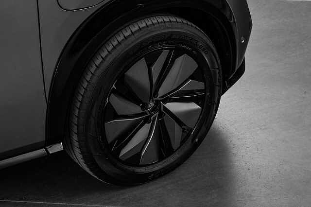 Nissan Ariya e4ORCE Evolve 87kWt