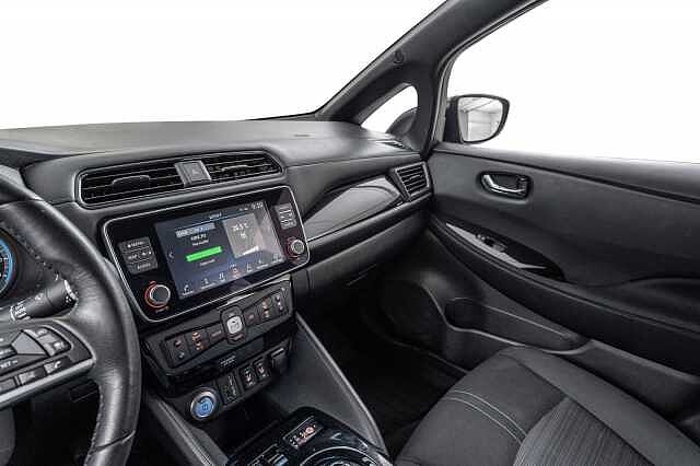 Nissan Leaf 39kWh N-Connecta