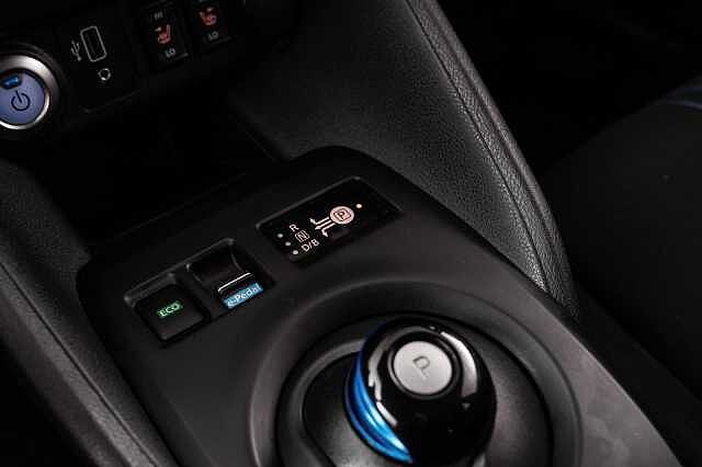 Nissan Leaf 39kWh Acenta